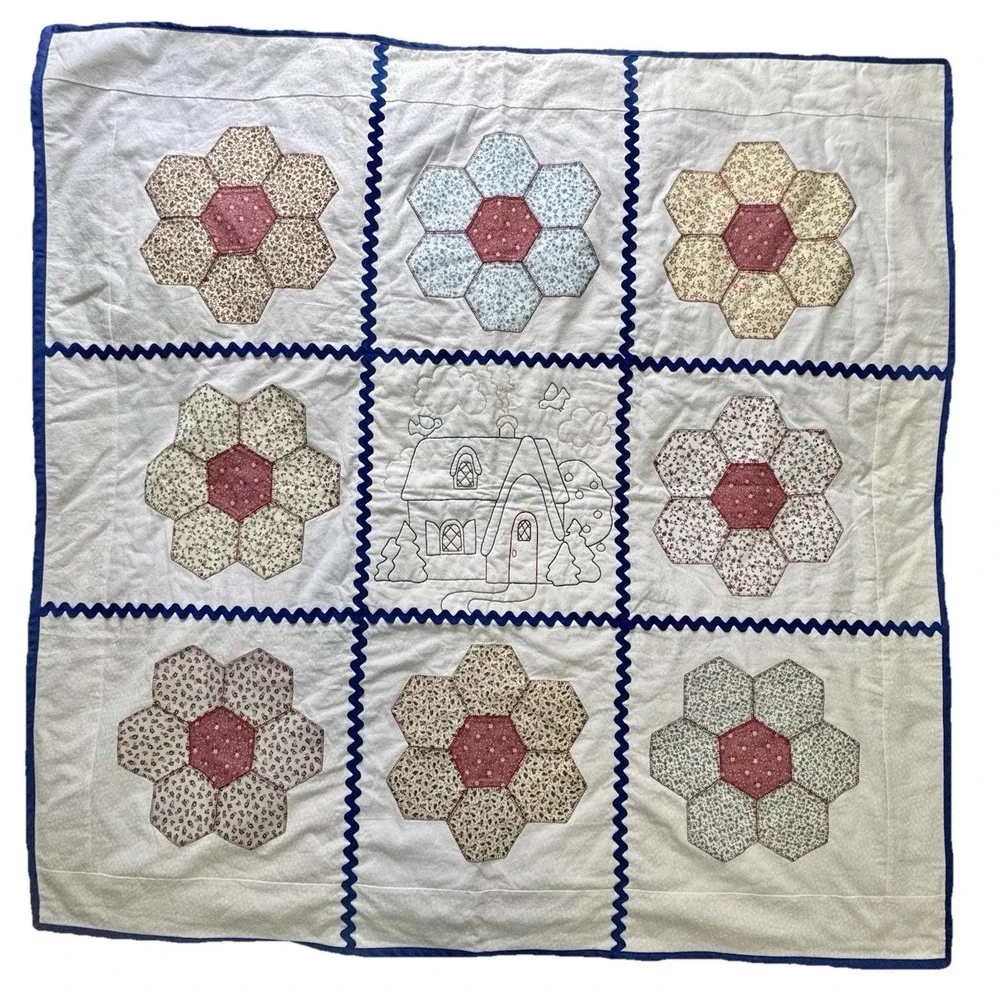 Quilt Handmade Patchwork Honeycomb Flowers Embroidery House 42